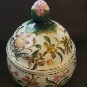 Vintage Asian Bowl With Berry Handle-Covered Lid